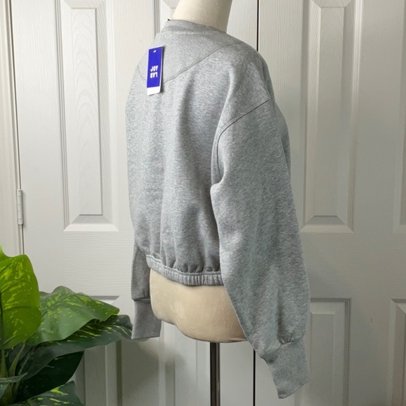 JoyLab Women's Fleece Cropped Crewneck Pullover Sweatshirt Gray Various Sizes - Picture 5 of 10
